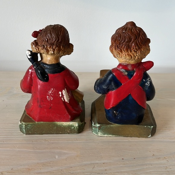 Vintage 1950s nursery Chippy chalkware boy and girl reading book ends - Picture 6 of 7